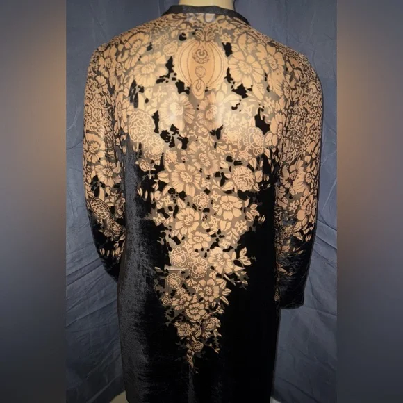 Coldwater Creek Black and Sheer Tan Floral Cardigan - Picture 4 of 5